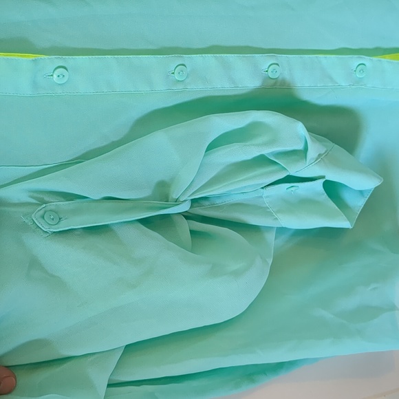 Decree Brand Top - Picture 5 of 7